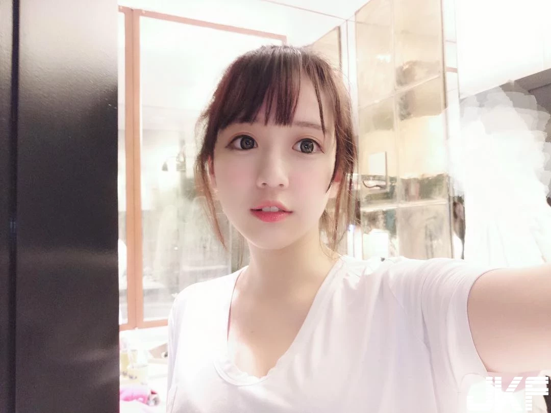 4975578.webp