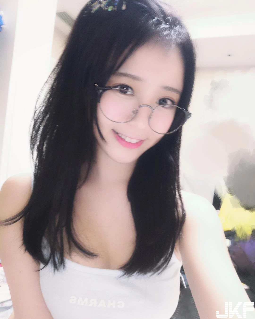 4975588.webp