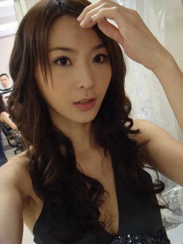 17498606.webp