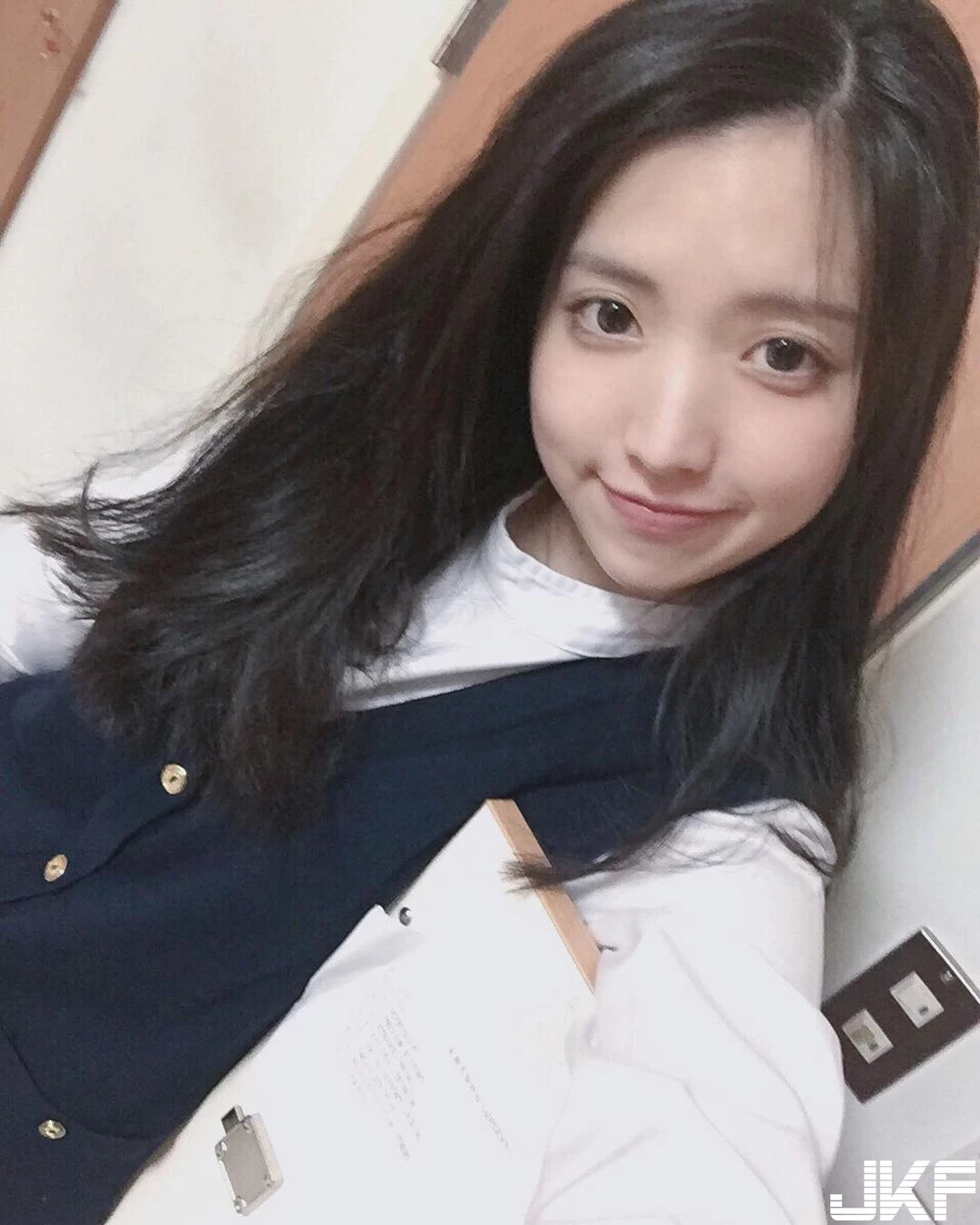 7253555.webp