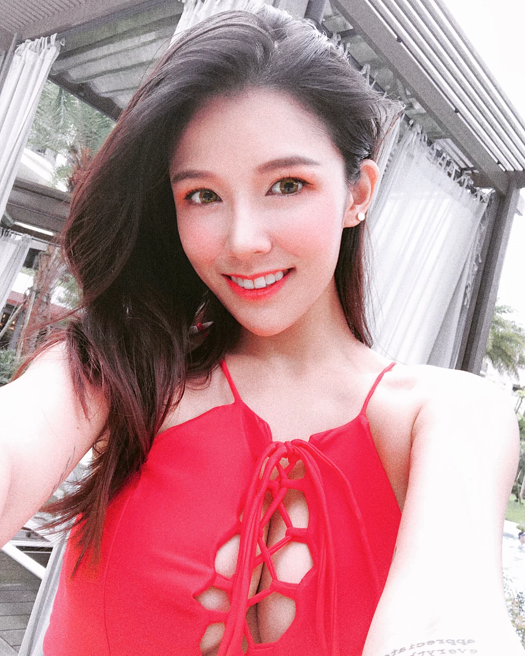4214148.webp