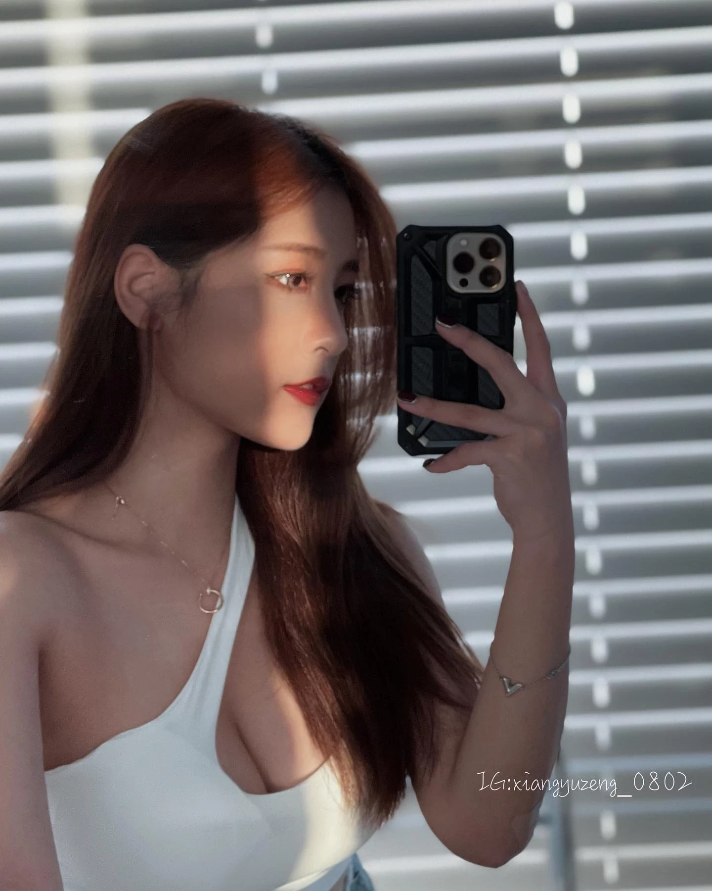 19773402.webp