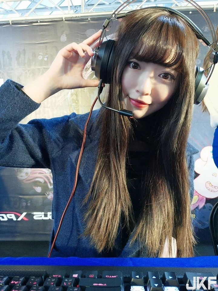 4851665.webp
