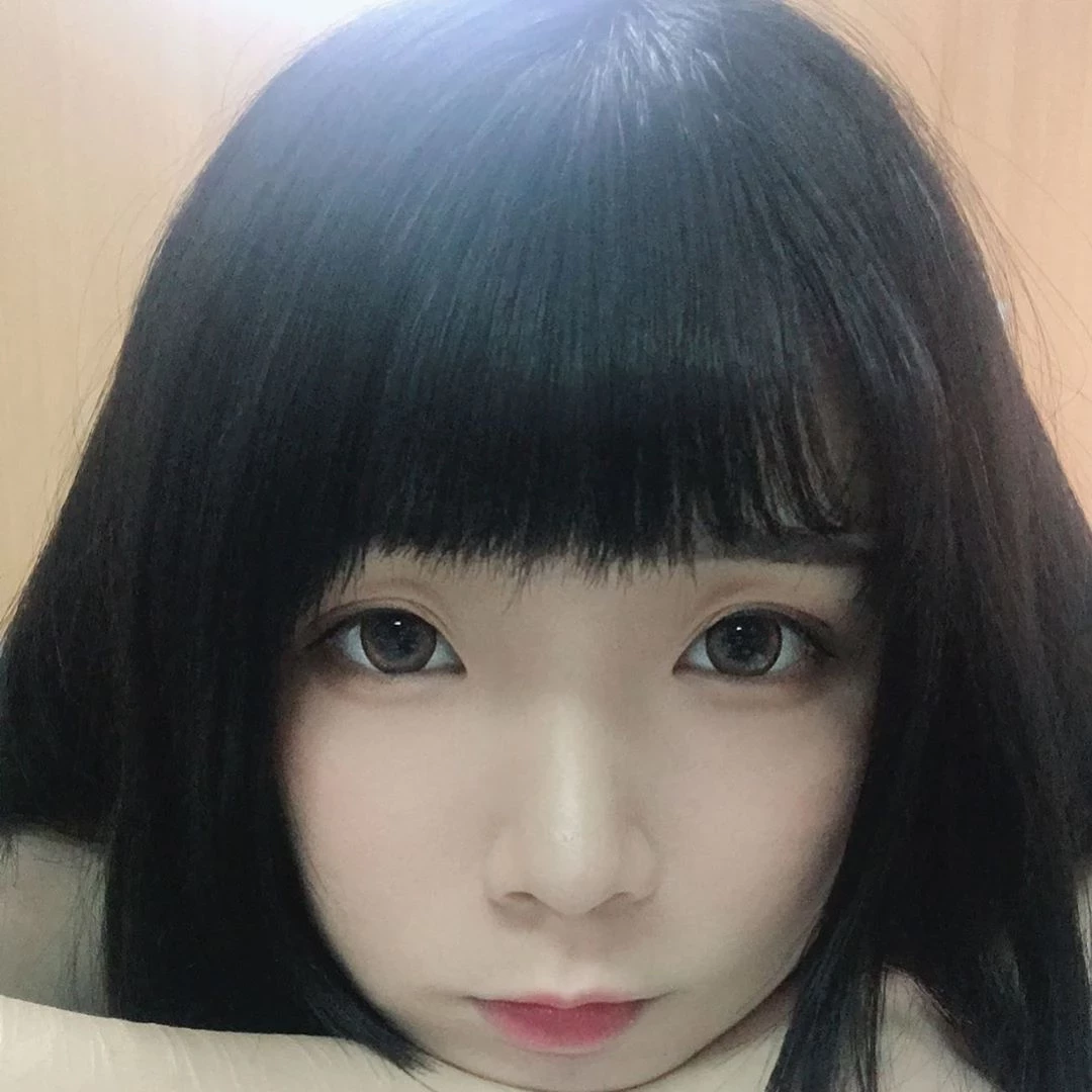 4115351.webp