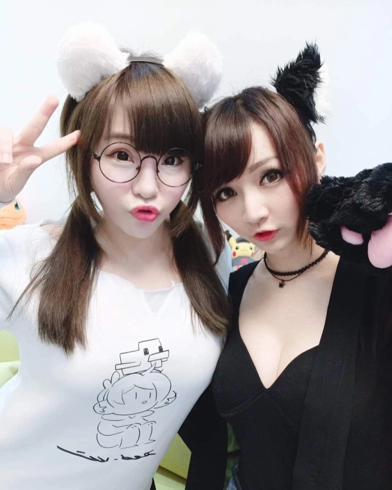 4354907.webp