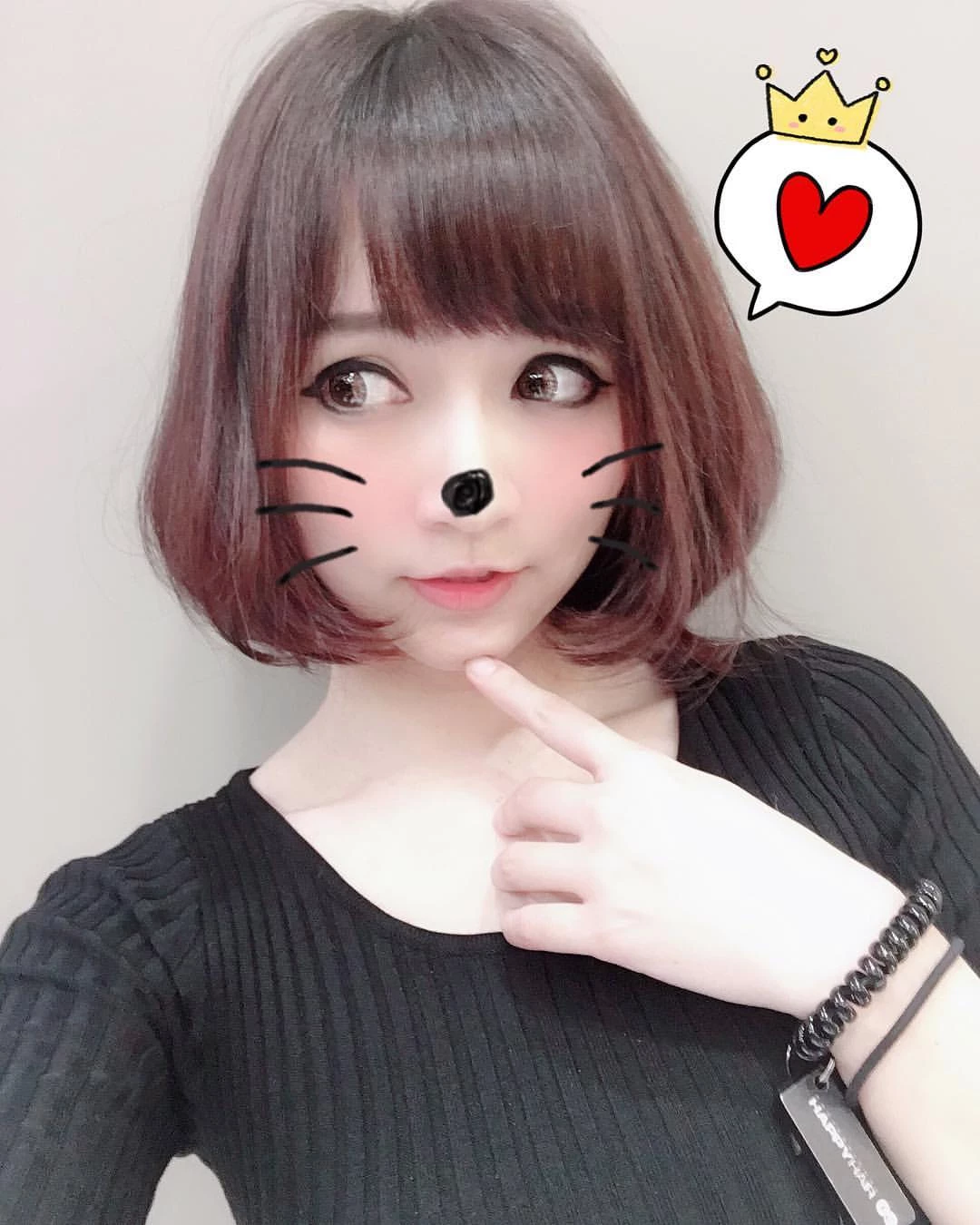 4354913.webp