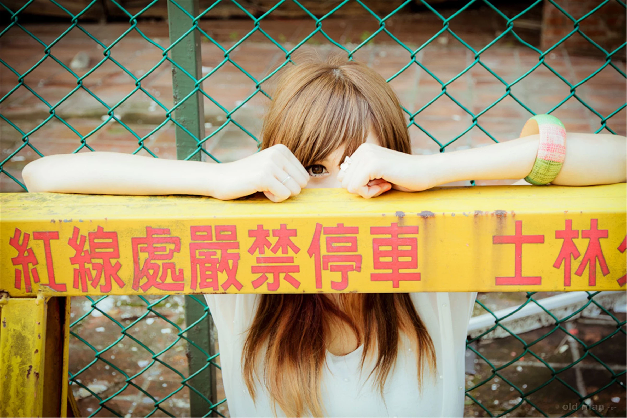 30742689.webp