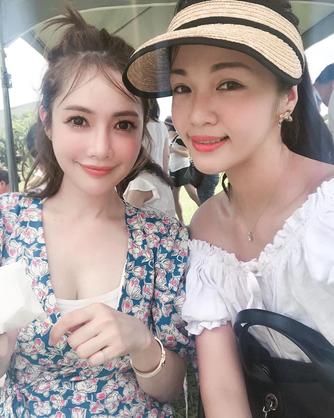 4115848.webp