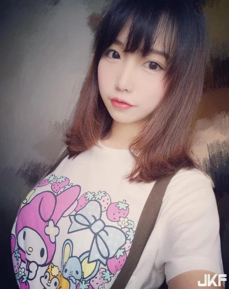 16890385.webp