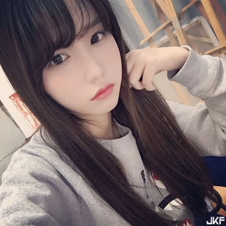 16890397.webp