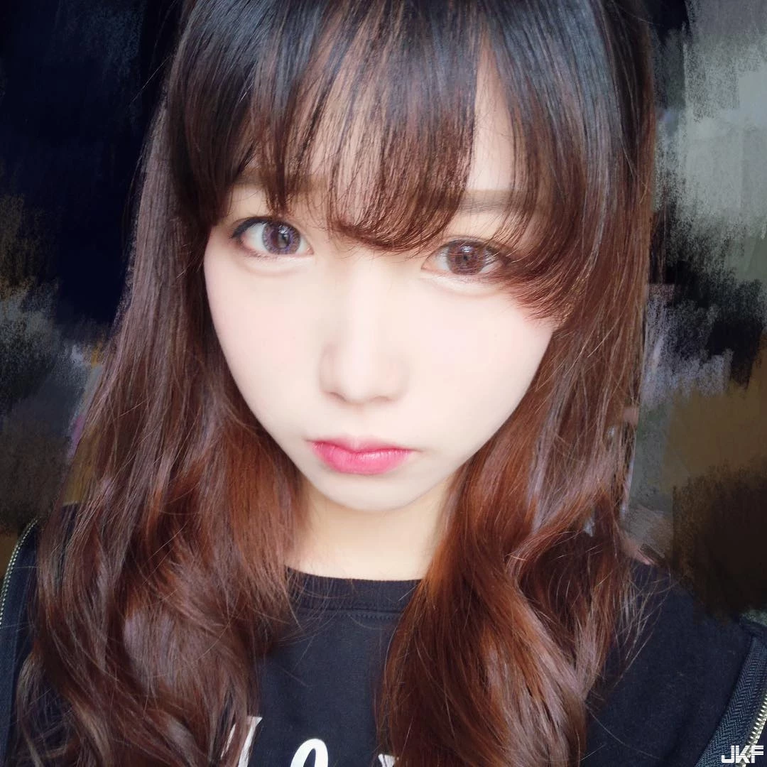16890396.webp