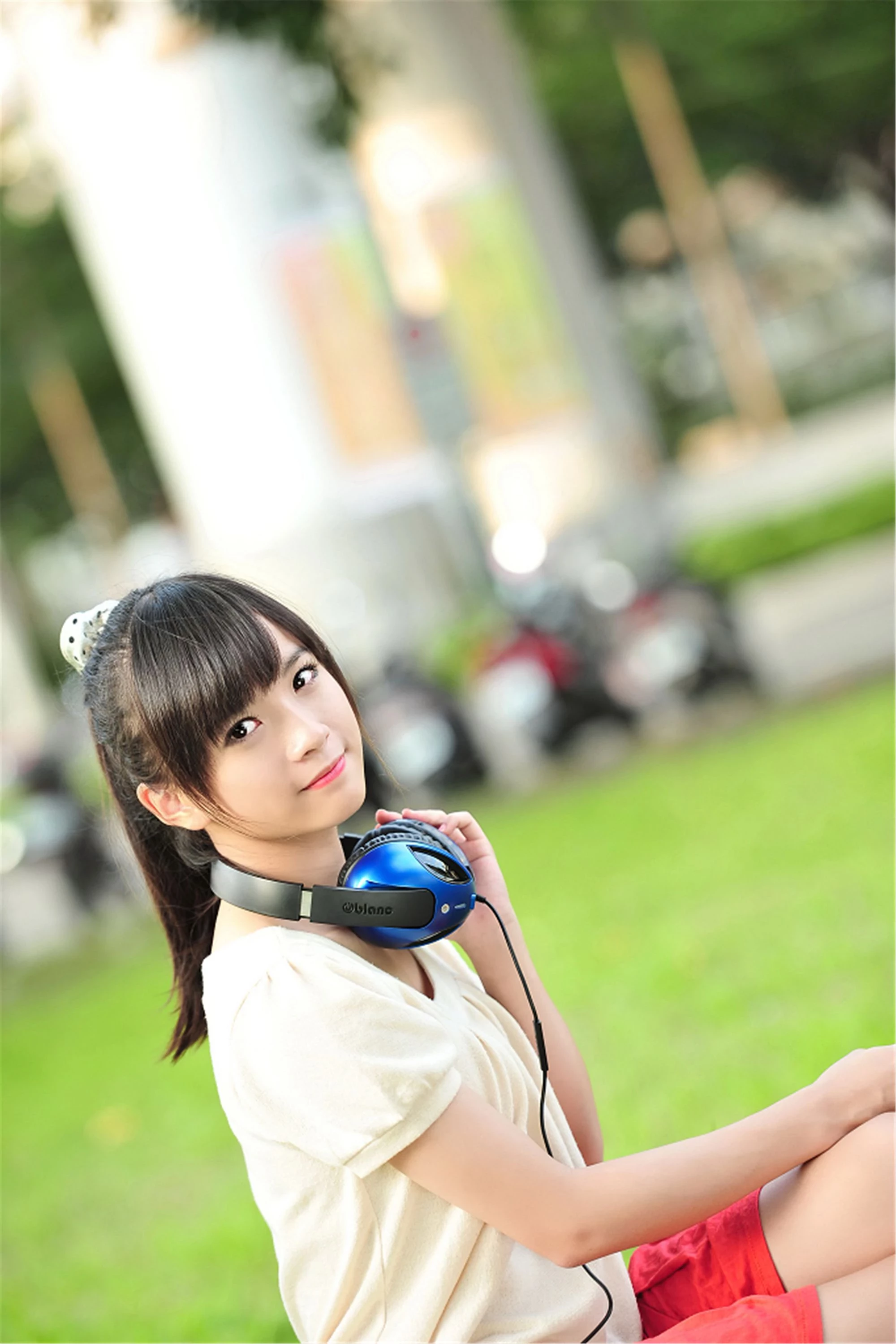 30743454.webp