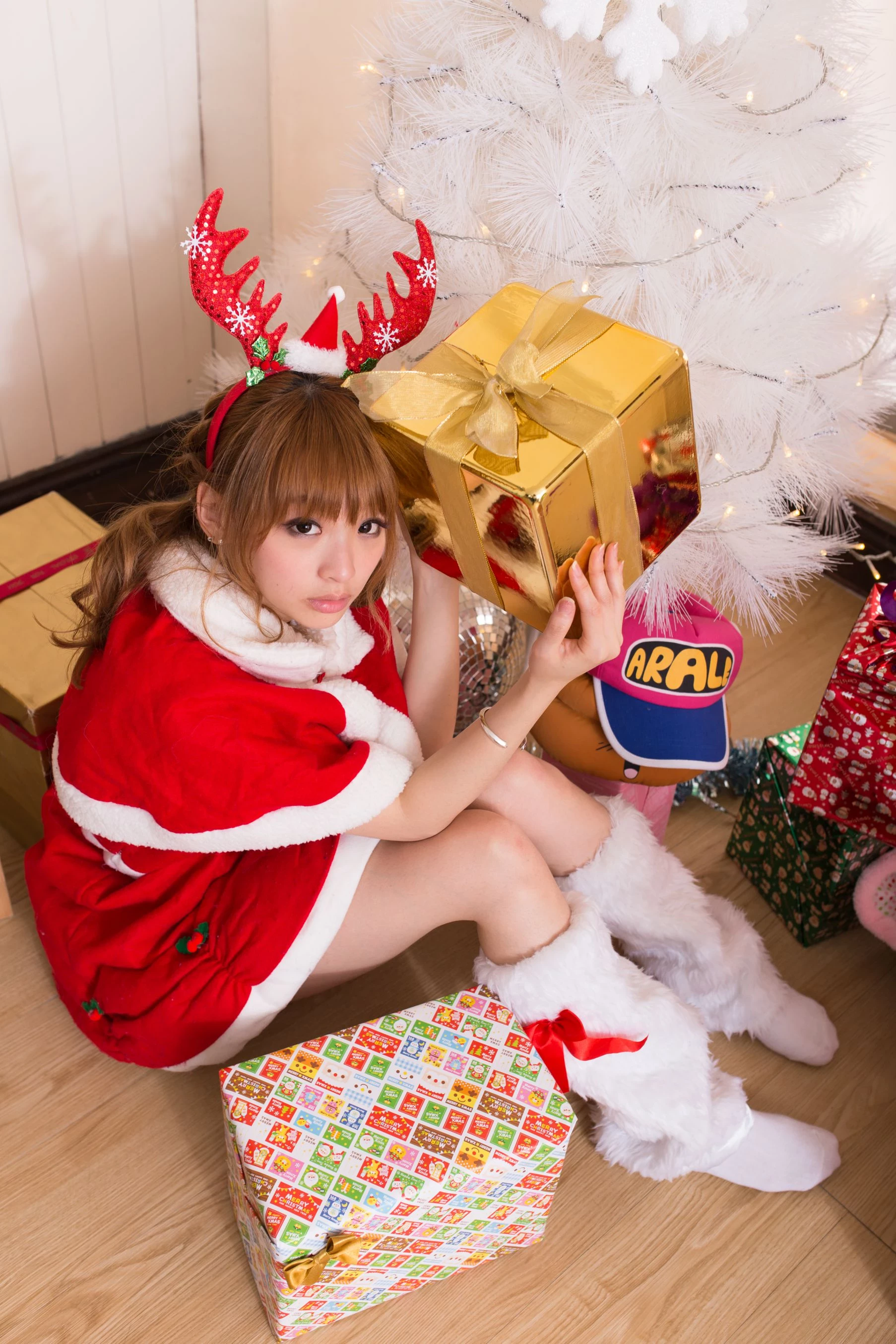 30744442.webp