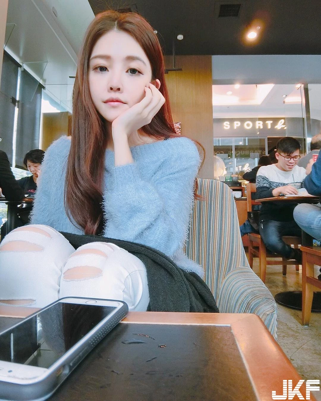16793181.webp