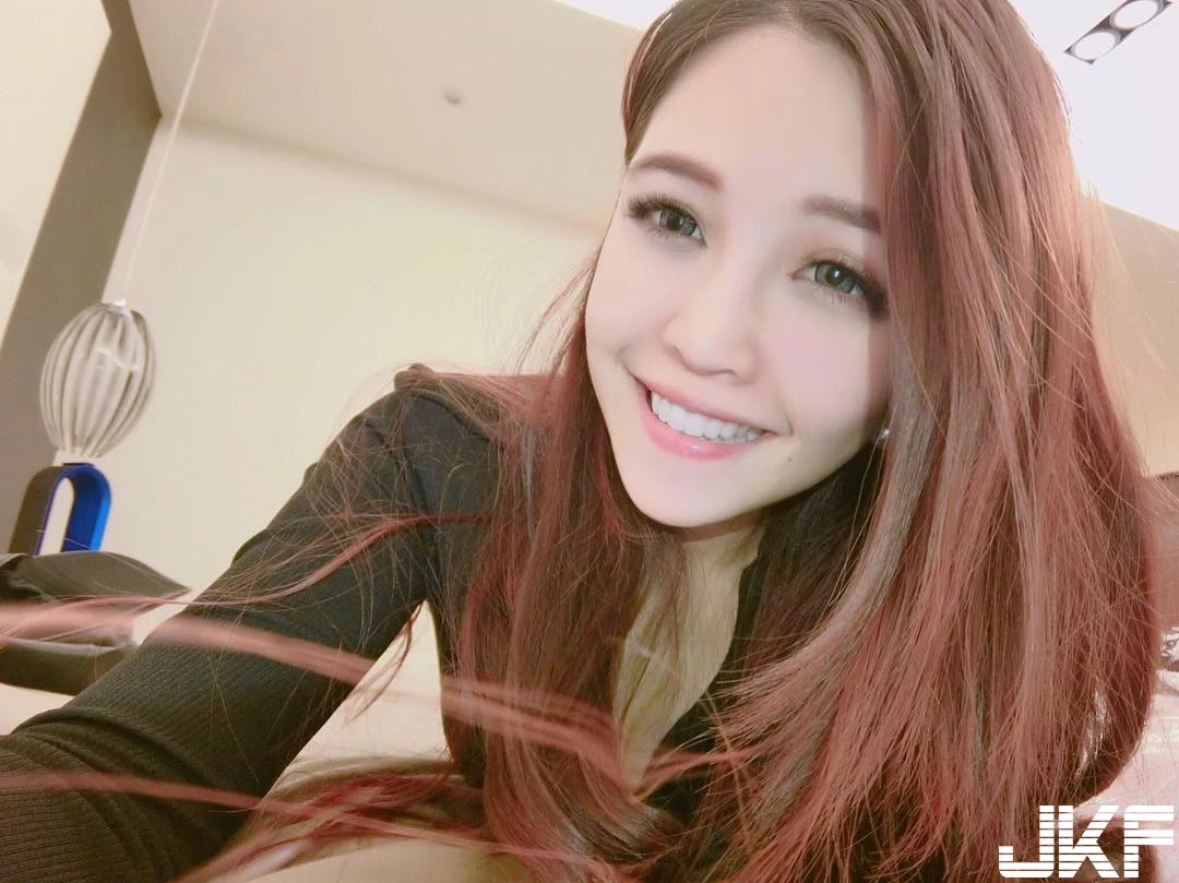 16793186.webp
