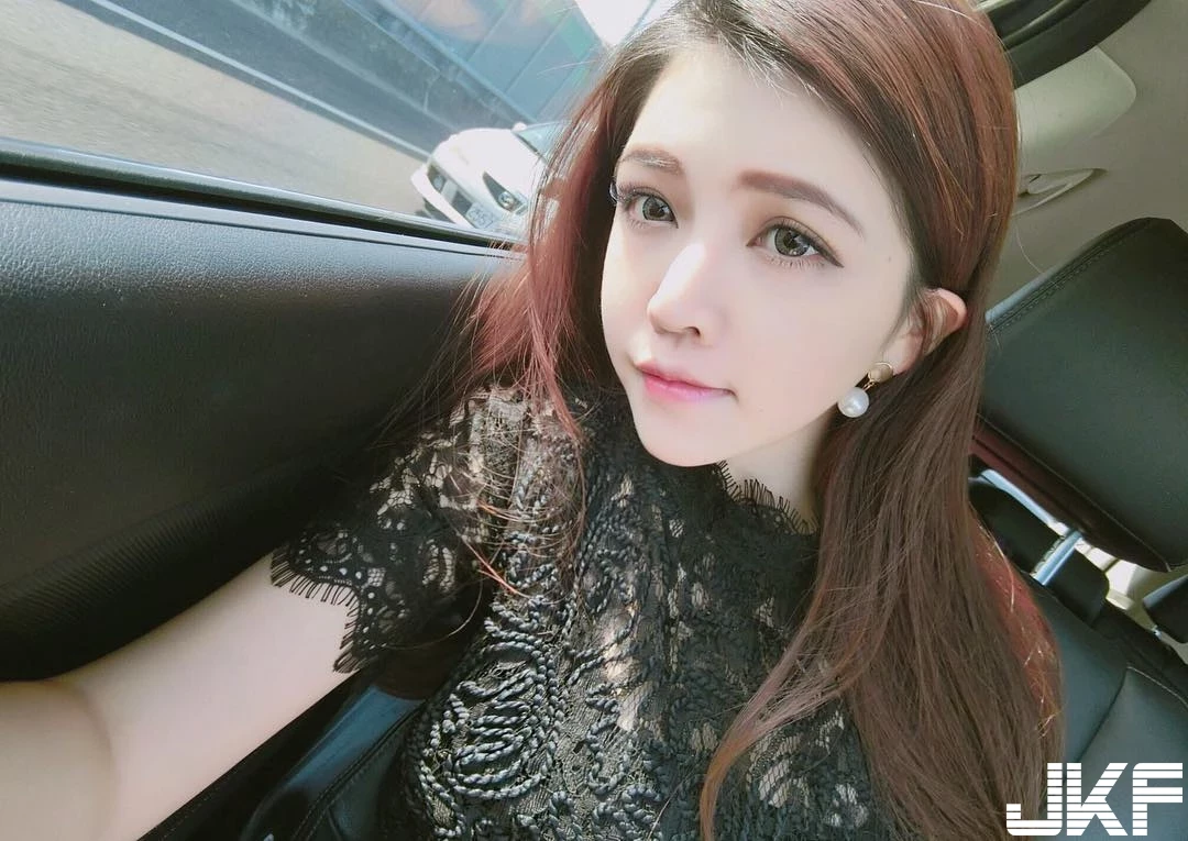 16793189.webp