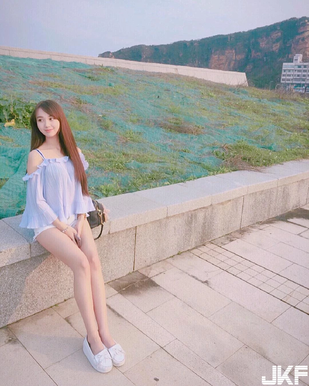 16784827.webp