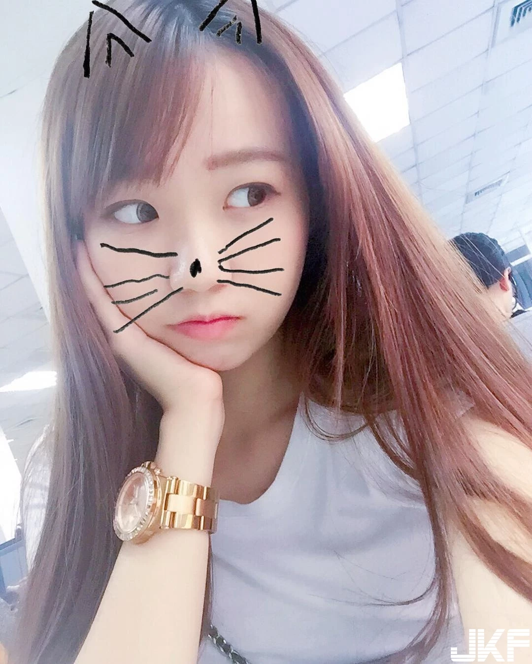 16784835.webp