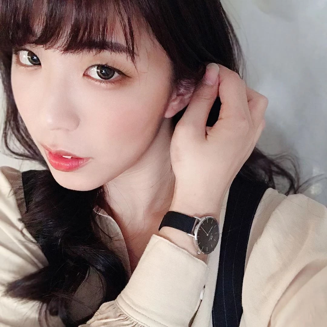 4115717.webp