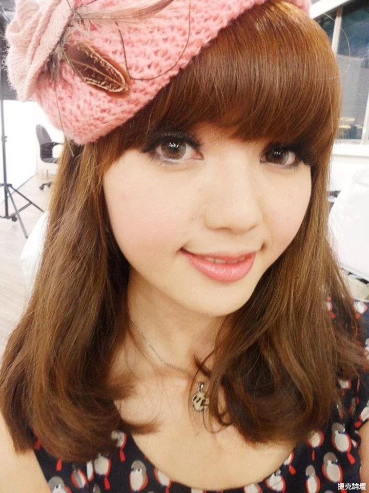 17560267.webp