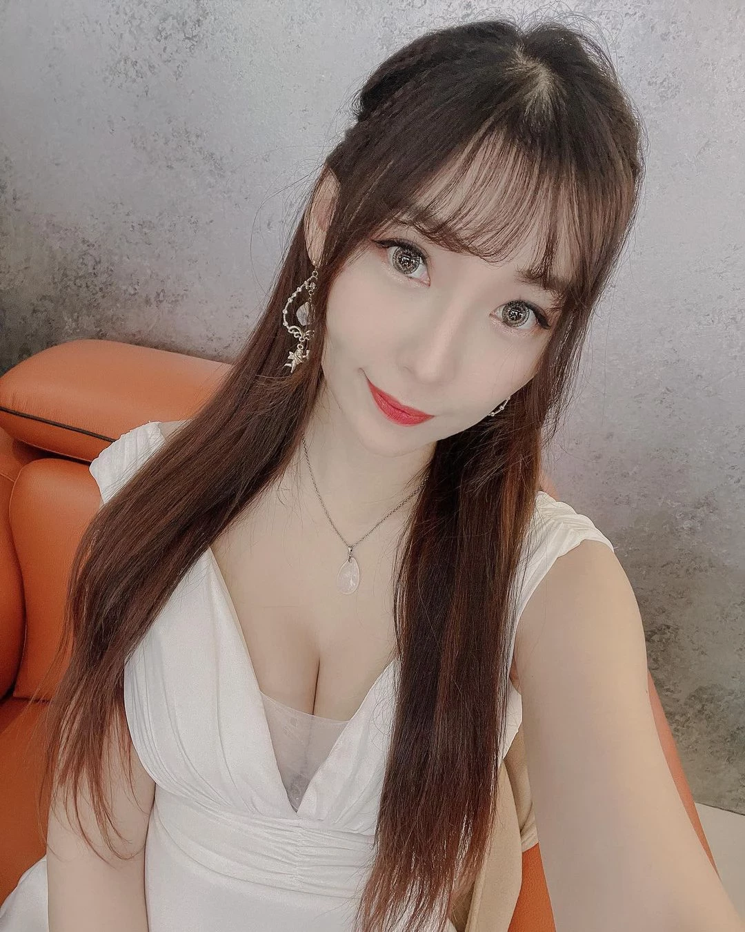 18205189.webp