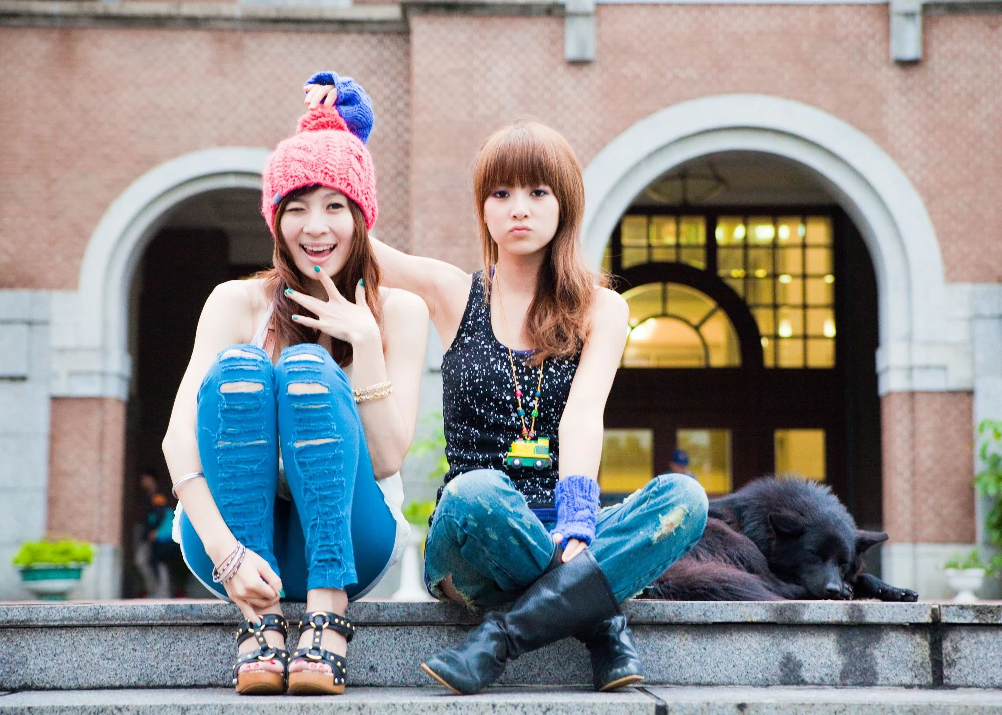 30716195.webp