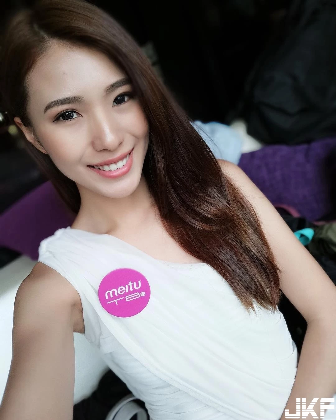 184216gwm91oa2vv218m2u.webp