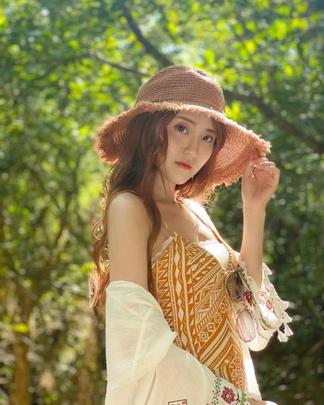 192113d75x27p95xpyc4c5.webp