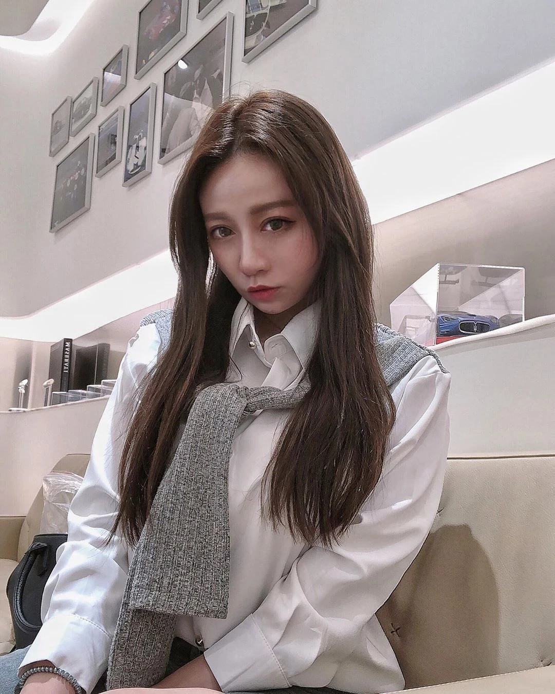 174130hznm4aqzvmm96ab8.webp