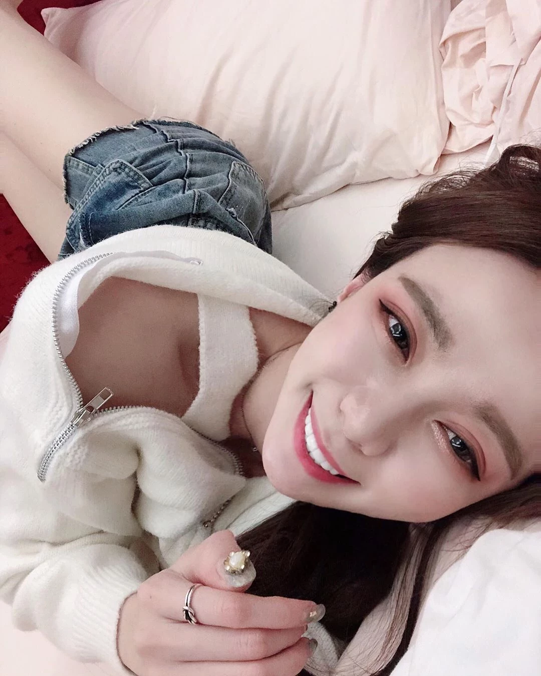 174140ydvsniifvjdfvviv.webp