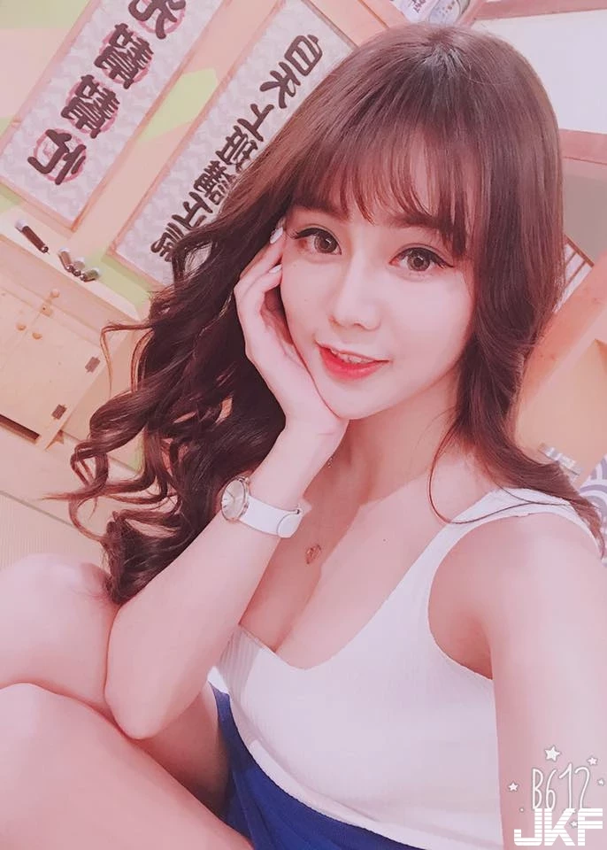 110534ahtess0sbi6zn1t0.webp