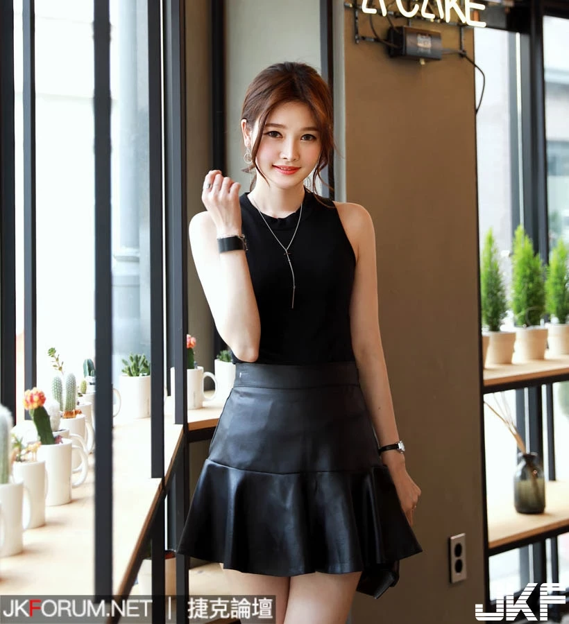5751874.webp