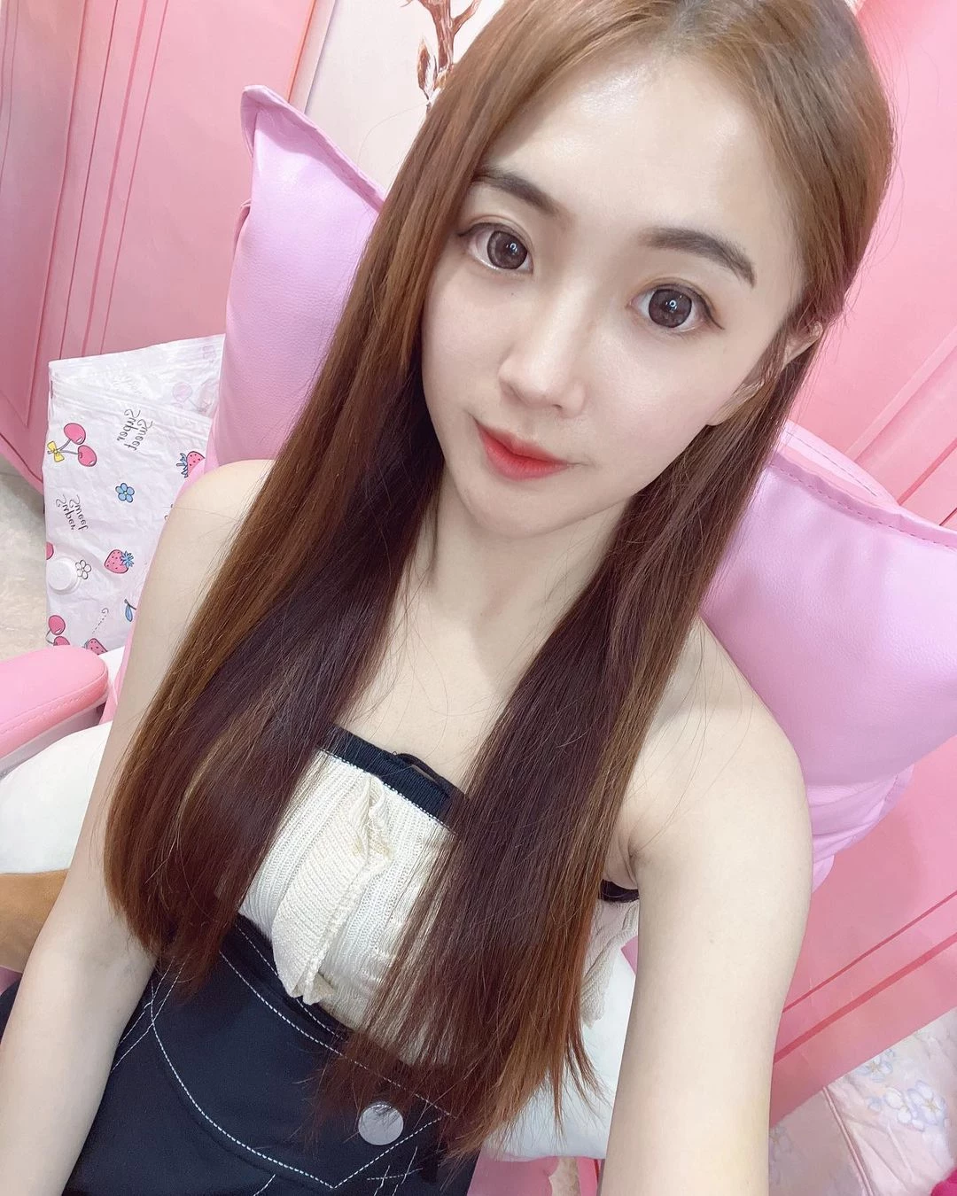 193703begz1s7crrggq4lq.webp