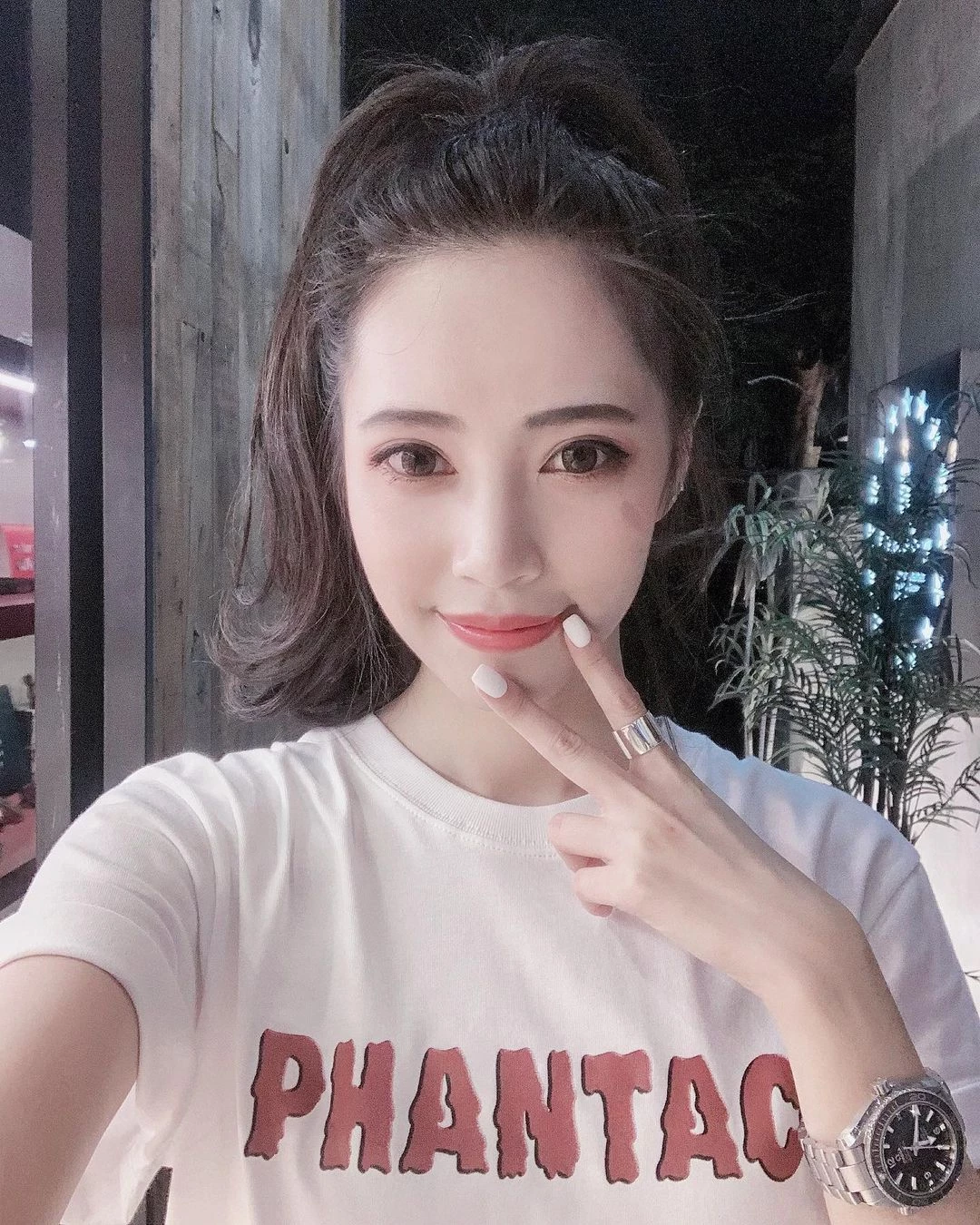 192433bsh84aa4h77bru1p.webp