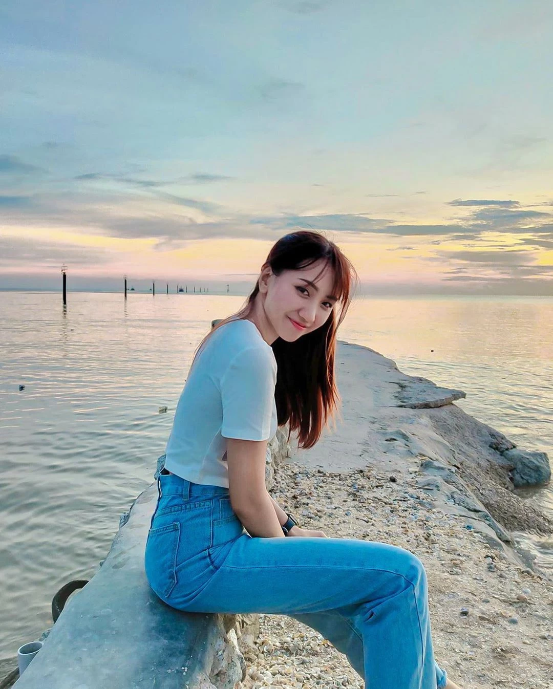 133942vnex62h4rve7loeq.webp