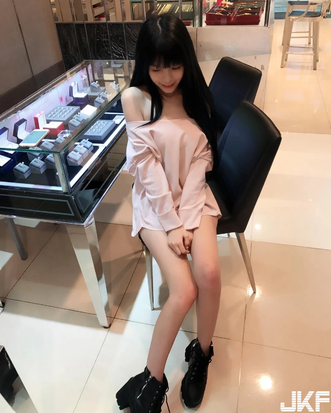 130053bqb96zcjq10b507b.webp