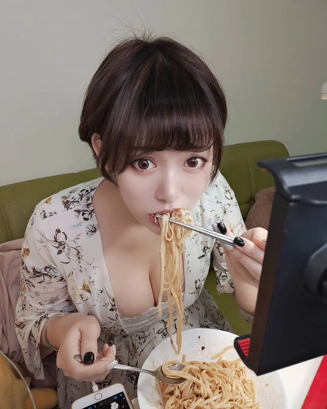 125127oc2qc7c2p66p2hti.webp