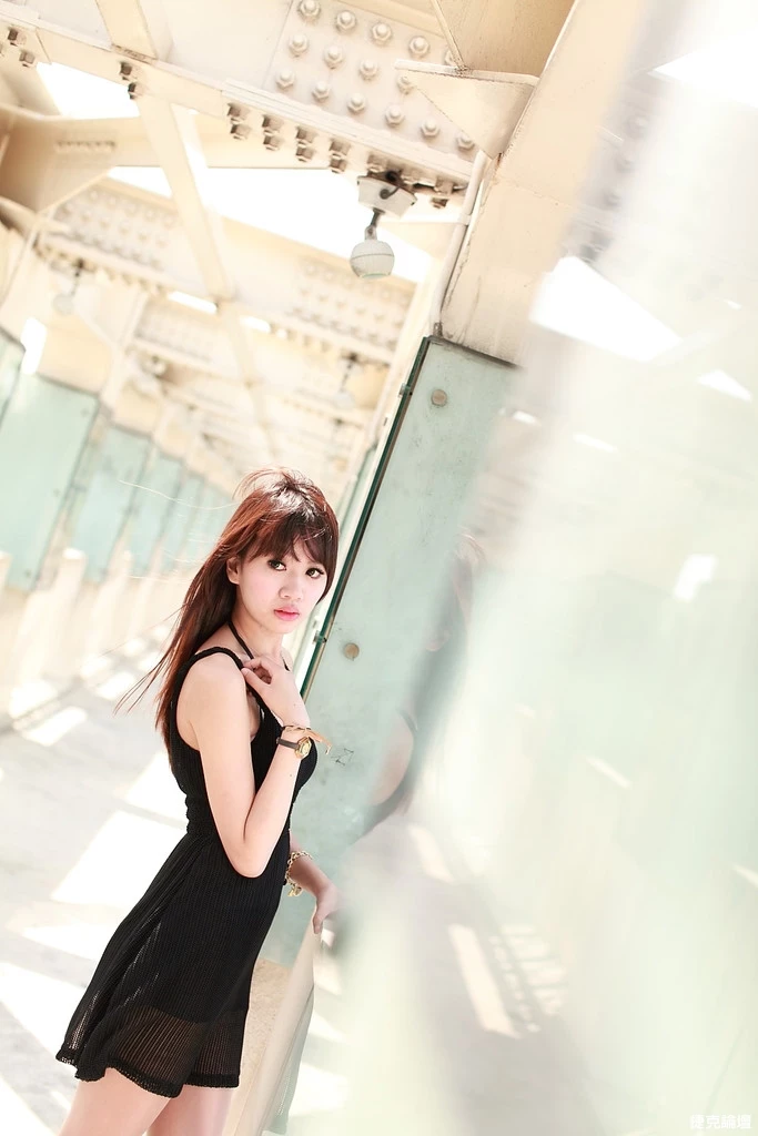 163619o4rn8wfr9r088ctl.webp