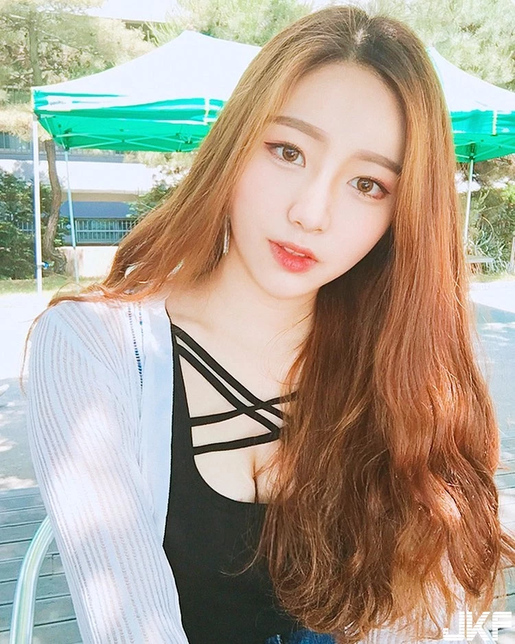 161254j24cihv2z2mddbc2.webp