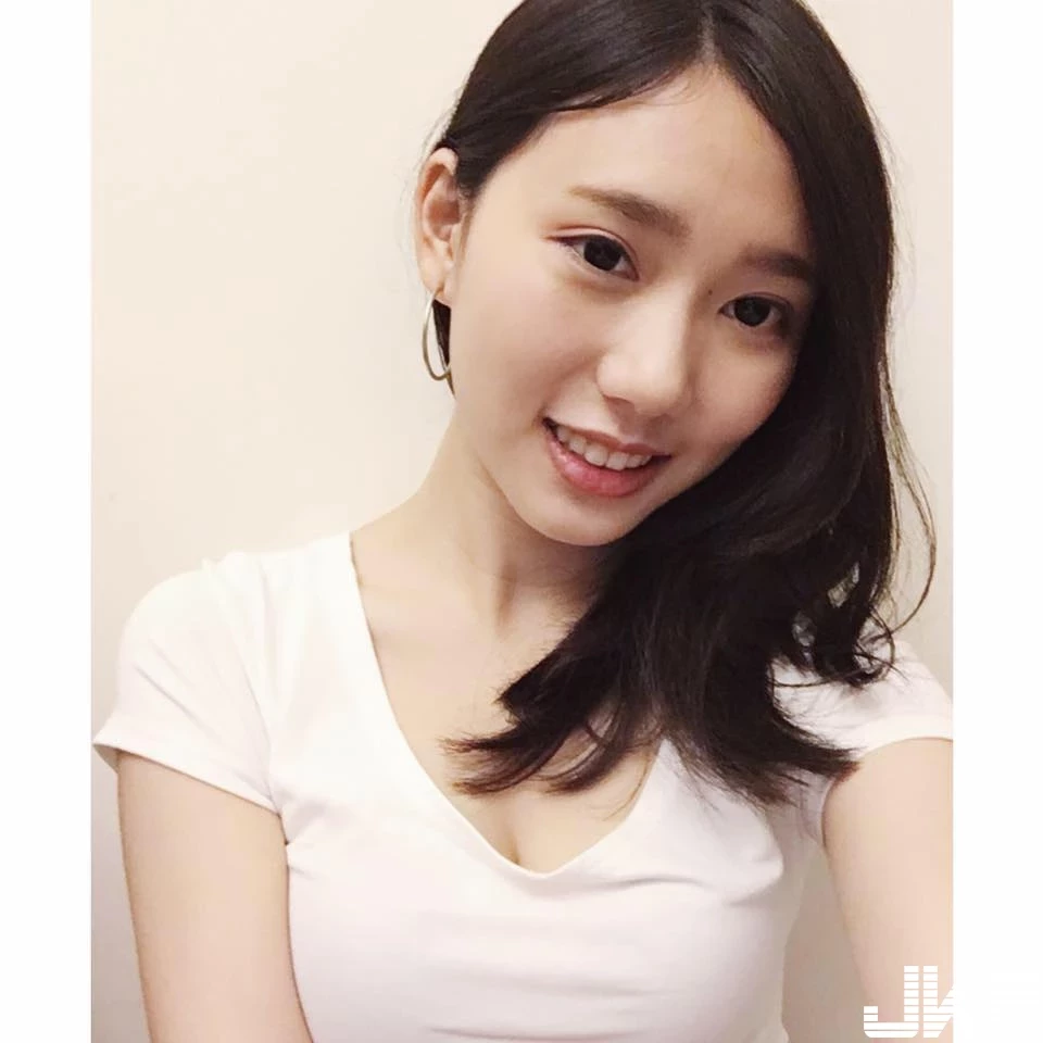 103822xfelnmgzx9dledog.webp