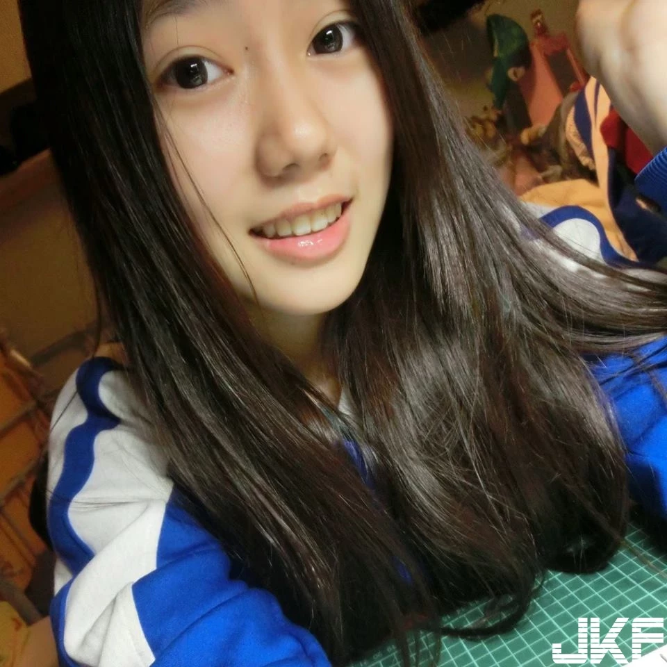 103834pfzezx95jxcsc4tw.webp