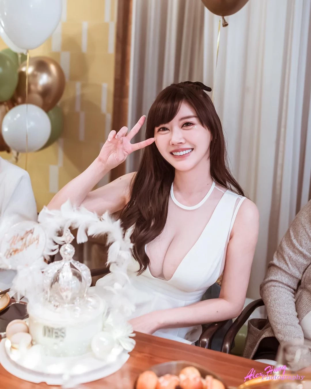 100009ccrdcdv7cdlakedv.webp