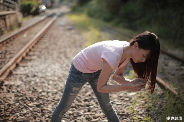 190759mnl6y4ff187roynr.webp