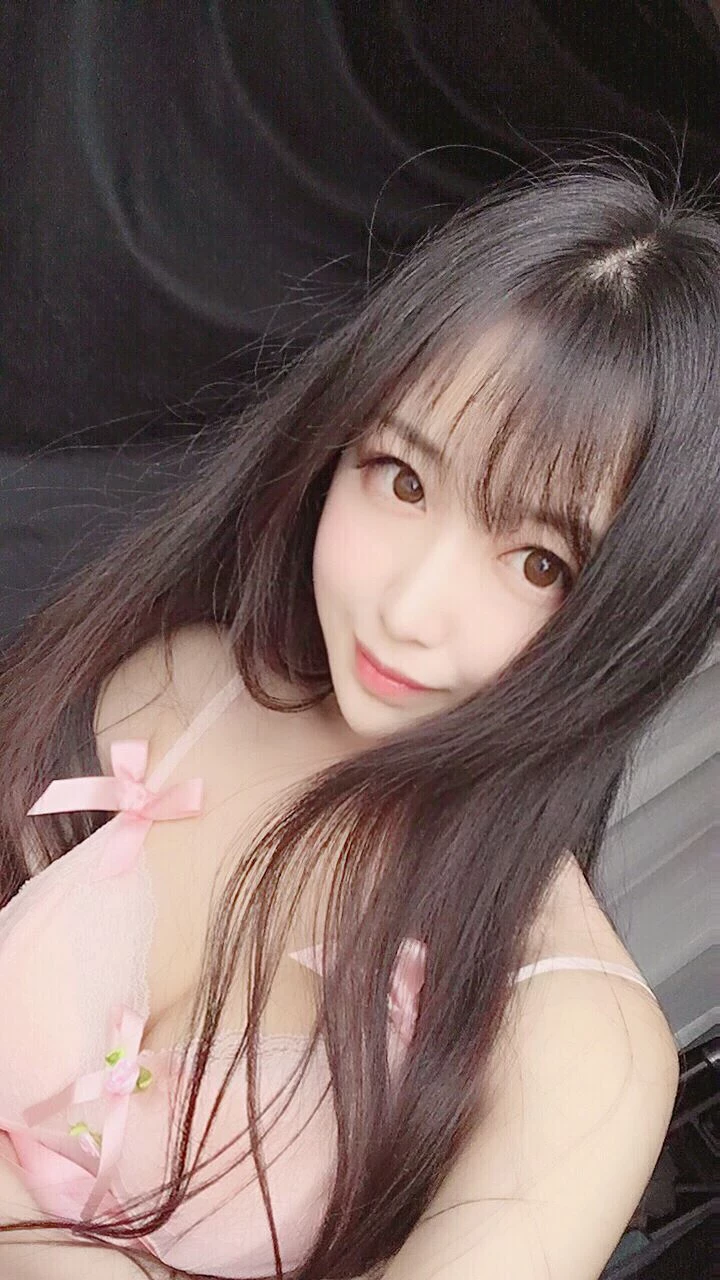 181945q6v6f33cua33vwa6.webp