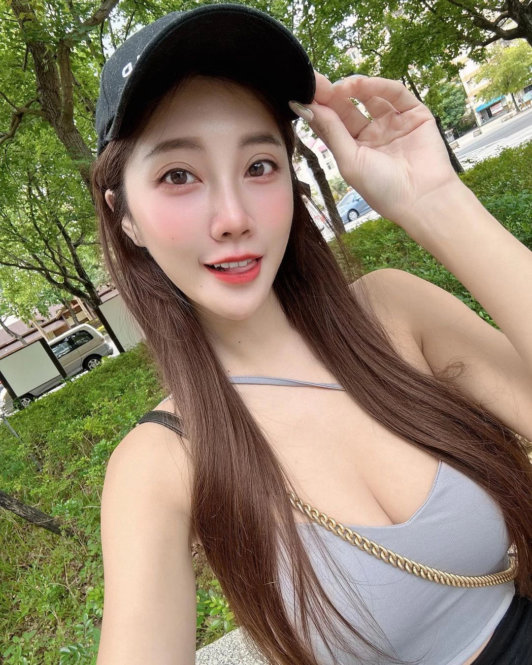 163852p9ledlohz2x9dxxo.webp