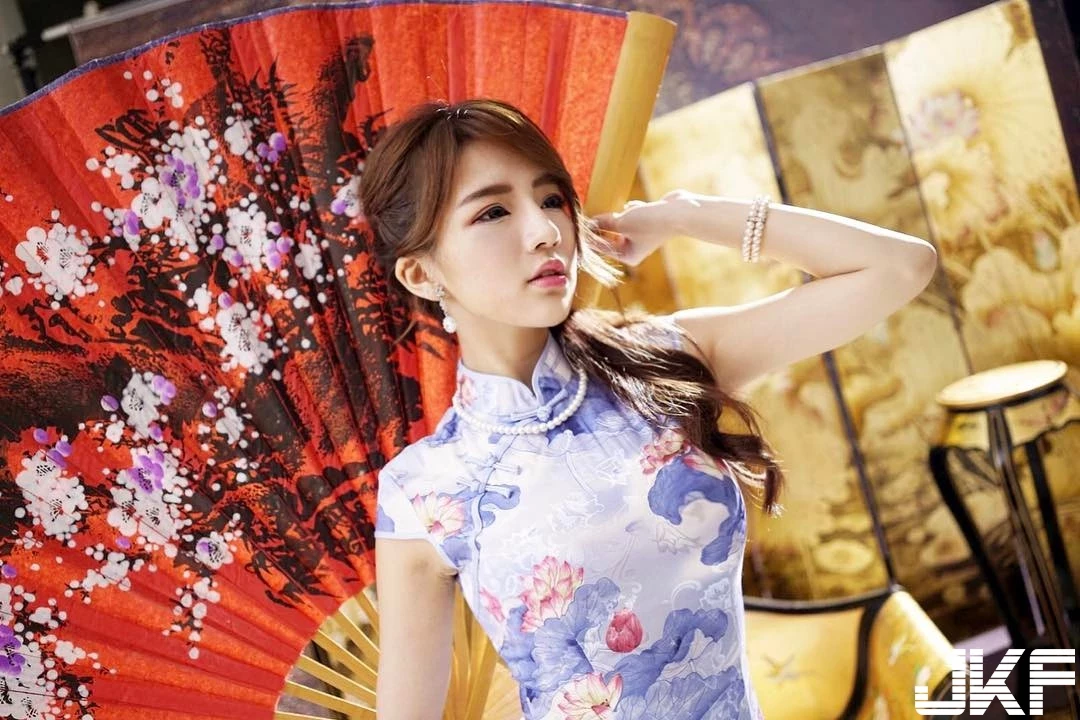 163203boskp11581gkkkfo.webp