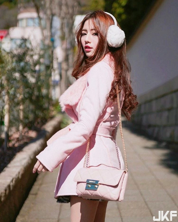 163253znt6e77gixjih2rn.webp