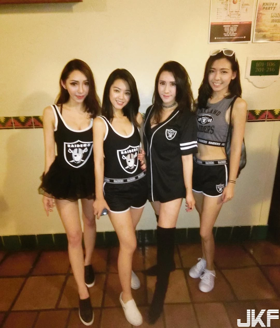 153111hrxfuu895wcl5fyl.webp
