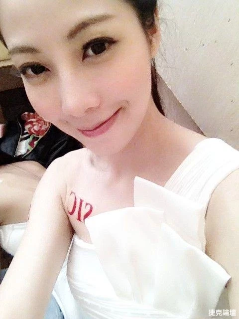 100442pbwylldynz38kleb.webp
