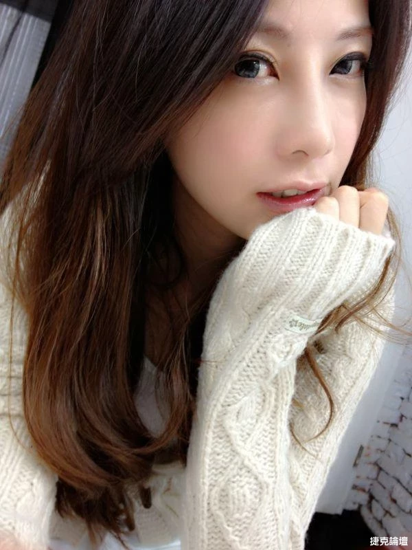100451nhrerrirretbrt28.webp
